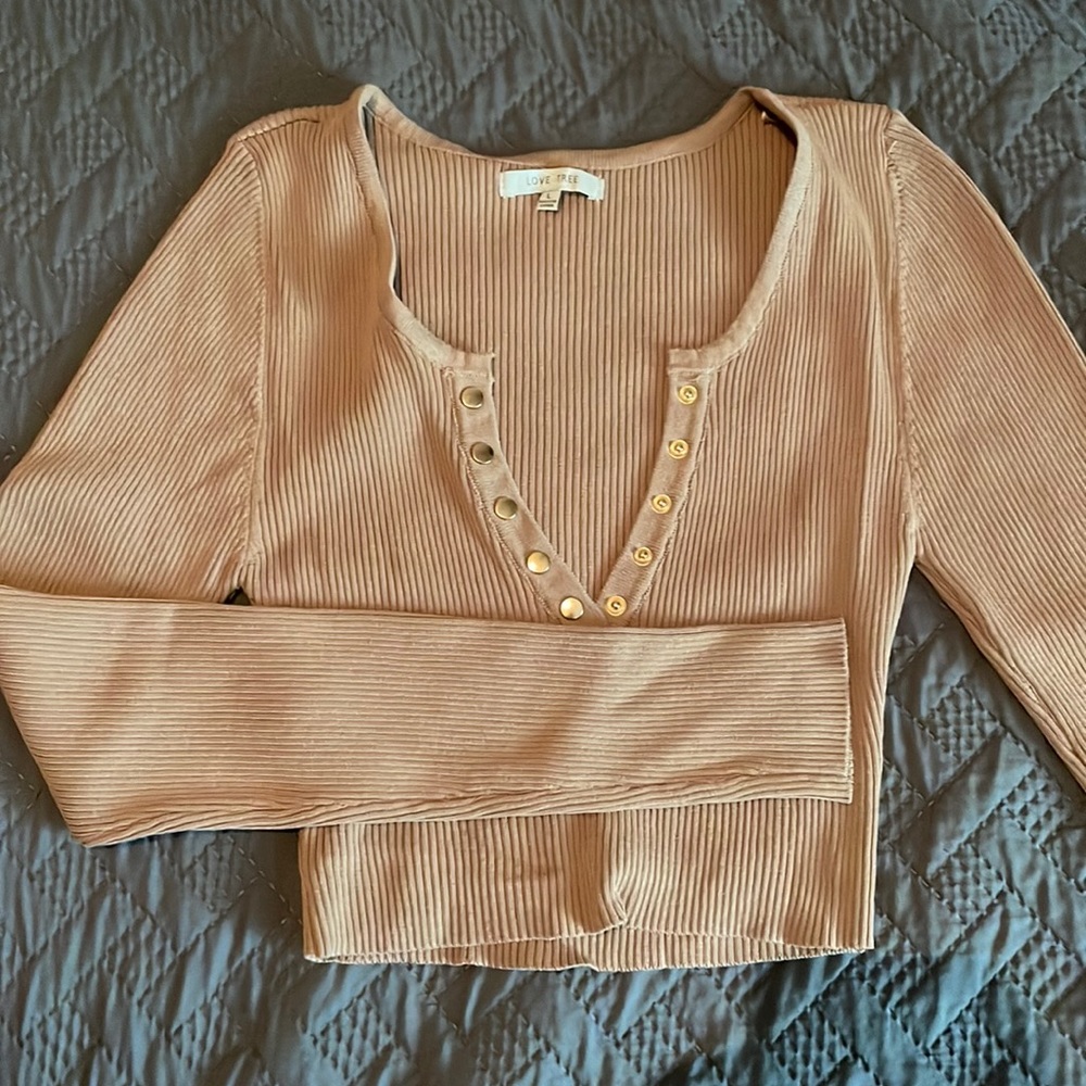 Khaki long sleeve crop top